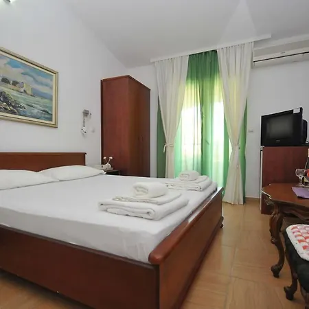 Pensiune Andrea Budva