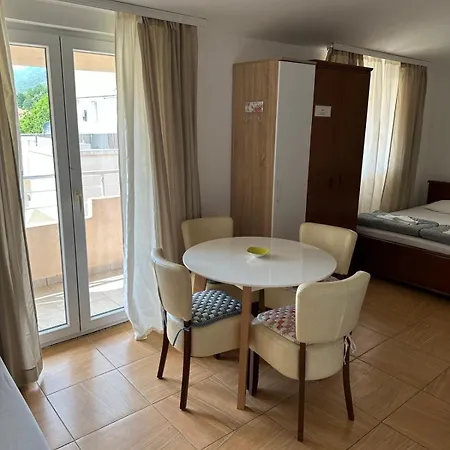 Pensionat Andrea Budva